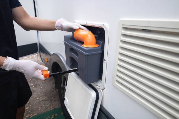 Best Construction site porta potty rental  in La Puebla, NM